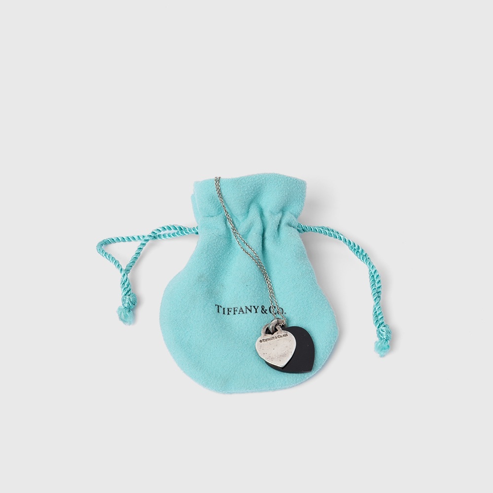 Tiffany & Co. Silver and Black onyx heart pendant Necklace